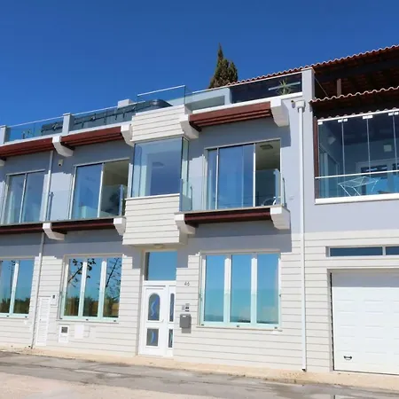 Casa Do Mar - Luxurious With Swim & Sea View *