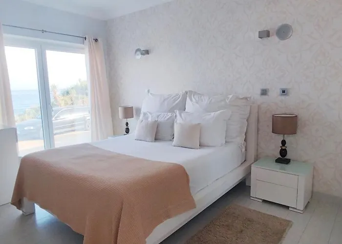 Villa Casa Do Mar - Luxurious With Swim & Sea View