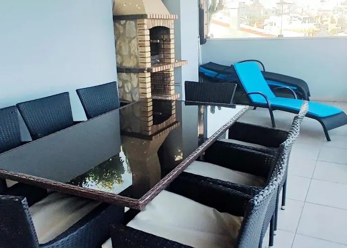 Casa Do Mar - Luxurious With Swim & Sea View Villa Luz