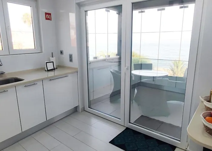 Casa Do Mar - Luxurious With Swim & Sea View Luz