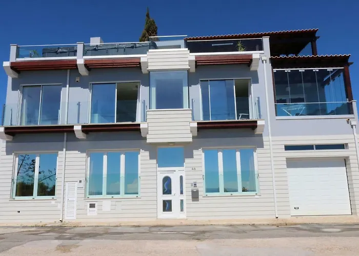 Casa Do Mar - Luxurious With Swim & Sea View *