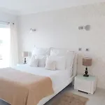 Casa Do Mar - Luxurious With Swim & Sea View *