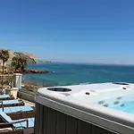 Casa Do Mar - Luxurious With Swim & Sea View Villa *
