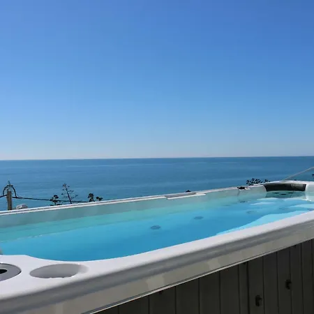 Villa Sea House
